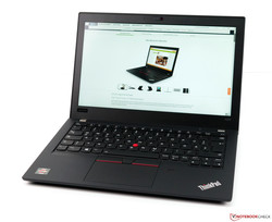 Recensione: Lenovo ThinkPad A285. Modello di test gentilmente fornito da Lenovo Germany.