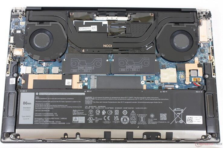 Dell XPS 15 9520. Non sono state apportate modifiche sostanziali alla scheda madre interna