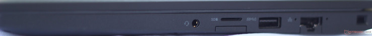 Destra: combo audio, microSD, tray SIM, USB 3.1 (Gen 1) Type-A, Ethernet, slot Noble lock