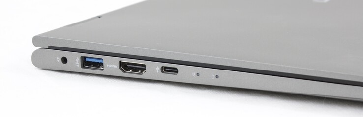 Lato sinistro: alimetazione, USB 3.0 Type-A, HDMI, USB 3.0 Type-C + Thunderbolt 3