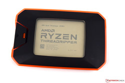 La CPU Desktop AMD Ryzen Threadripper 2970WX. Dispositivo di test cortesemepnte fornito da AMD.