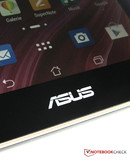 Il display dell'Asus Memo Pad HD ME176C ha una risoluzione di 1280x800 pixel.