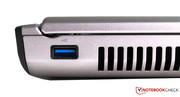 A sinistra: la terza e ultima interfaccia USB 3.0