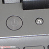 Il pulsante One-Key-Recovery (a destra) lancia il sistema di recupero e garantisce l'accesso al BIOS.