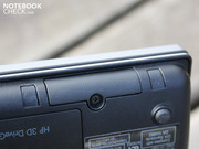 L'EliteBook 2540p usa tutto lo spazio disponibile per inserire porte, mettendo anche due USB