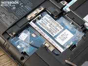L'hard drive da 160 GB Toshiba è protetto da cuscinetti in gomma.