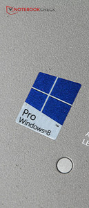 Windows 8 Pro è incluso, ma è possibile cambiare in favore di Windows 7 in ogni momento.