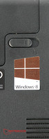 Windows 8.1 64-bit di default.
