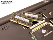 Un modulo RAM da 4 GByte DDR3-8500 da Samsung...