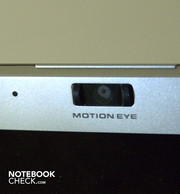 Sony inserisce anche una webcam,...