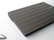 La cover argento è ciò che colpisce di più tra i dettagli dei nuovi notebooks Dell Precision.