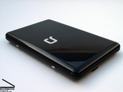 Piccolo, sottile, leggero, e brillante - ecco come si presenta l'HP Compaq Mini 701eg Notebook.