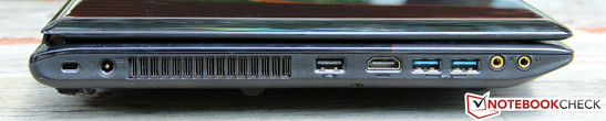 Lato Sinistro: Kensington lock, alimentazione, USB 2.0, 2x USB 3.0, microfono/cuffie