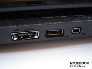 Seguono un eSATA/USB 2.0 combo, USB 2.0 e Firewire