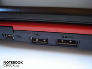 Firewire, USB 2.0 ed eSATA/USB 2.0 combo a destra