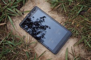 Gaming outdoors - nessun problema con il modello LTE dello Shield Tablet.