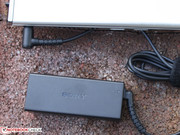 È addirittura possibile ricaricare la batteria durante lo stress test.