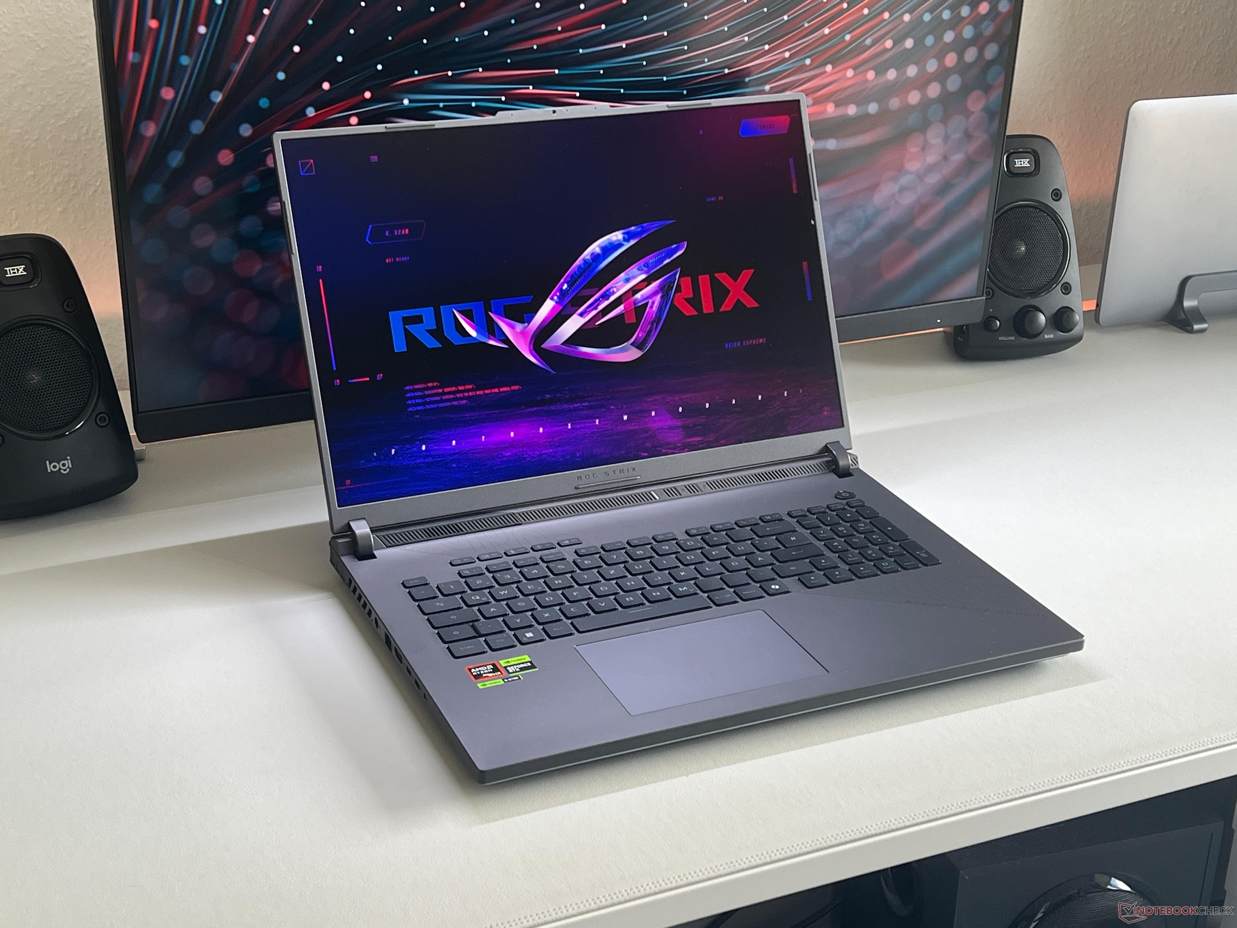 Recensione dell'Asus ROG Strix G18 2025 - Un portatile gaming da 18 ...