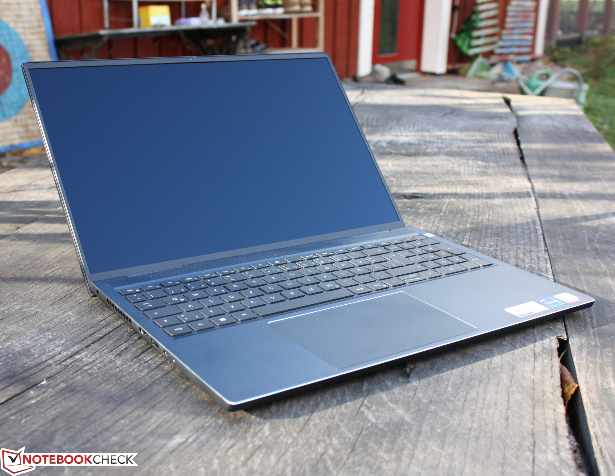 Recensione Dell Inspiron 16 Plus 7610: Più prestazioni senza Nvidia?