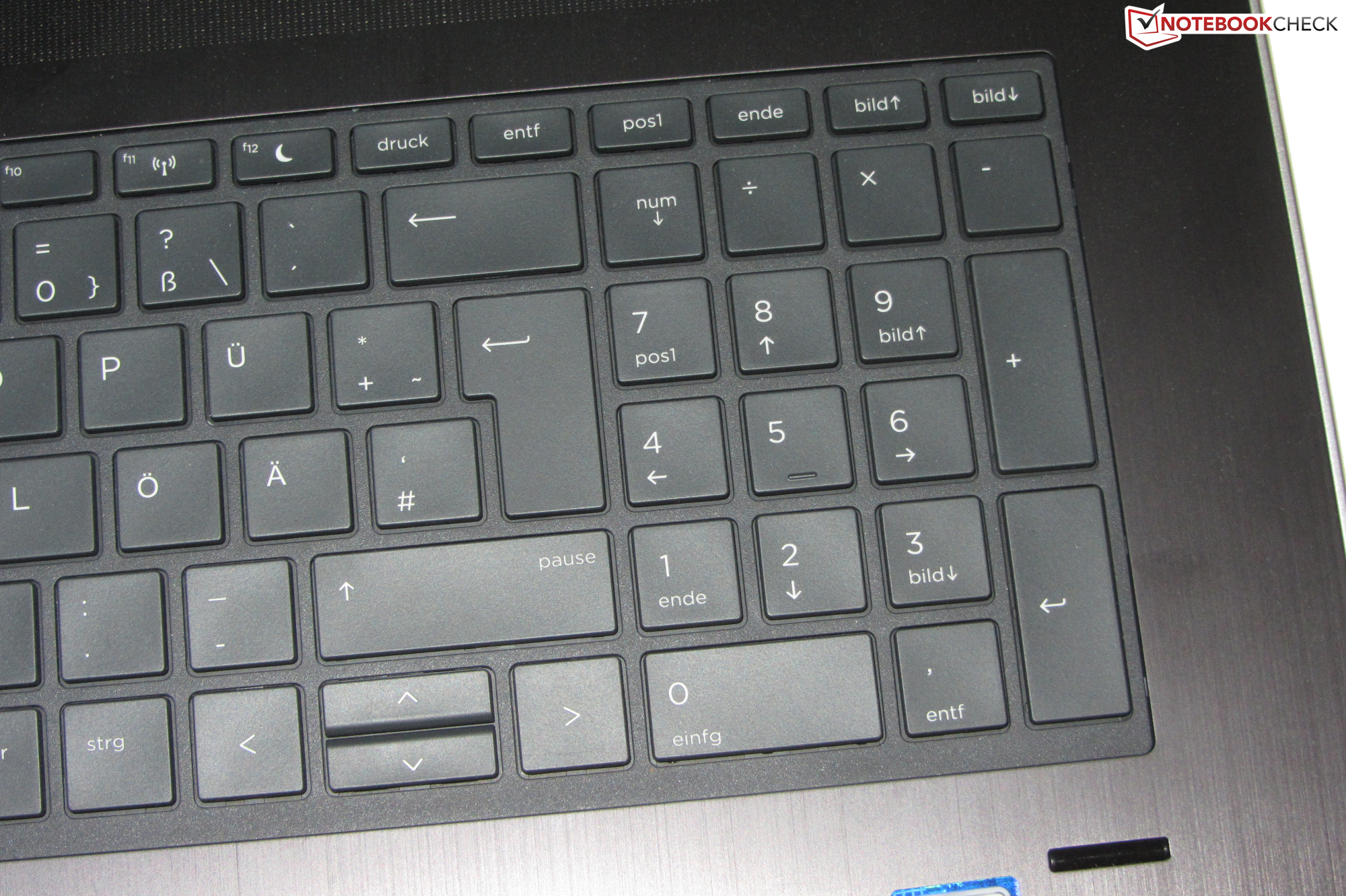 Recensione breve del Portatile HP ProBook 470 G5 (i5-8250U, 930MX, SSD