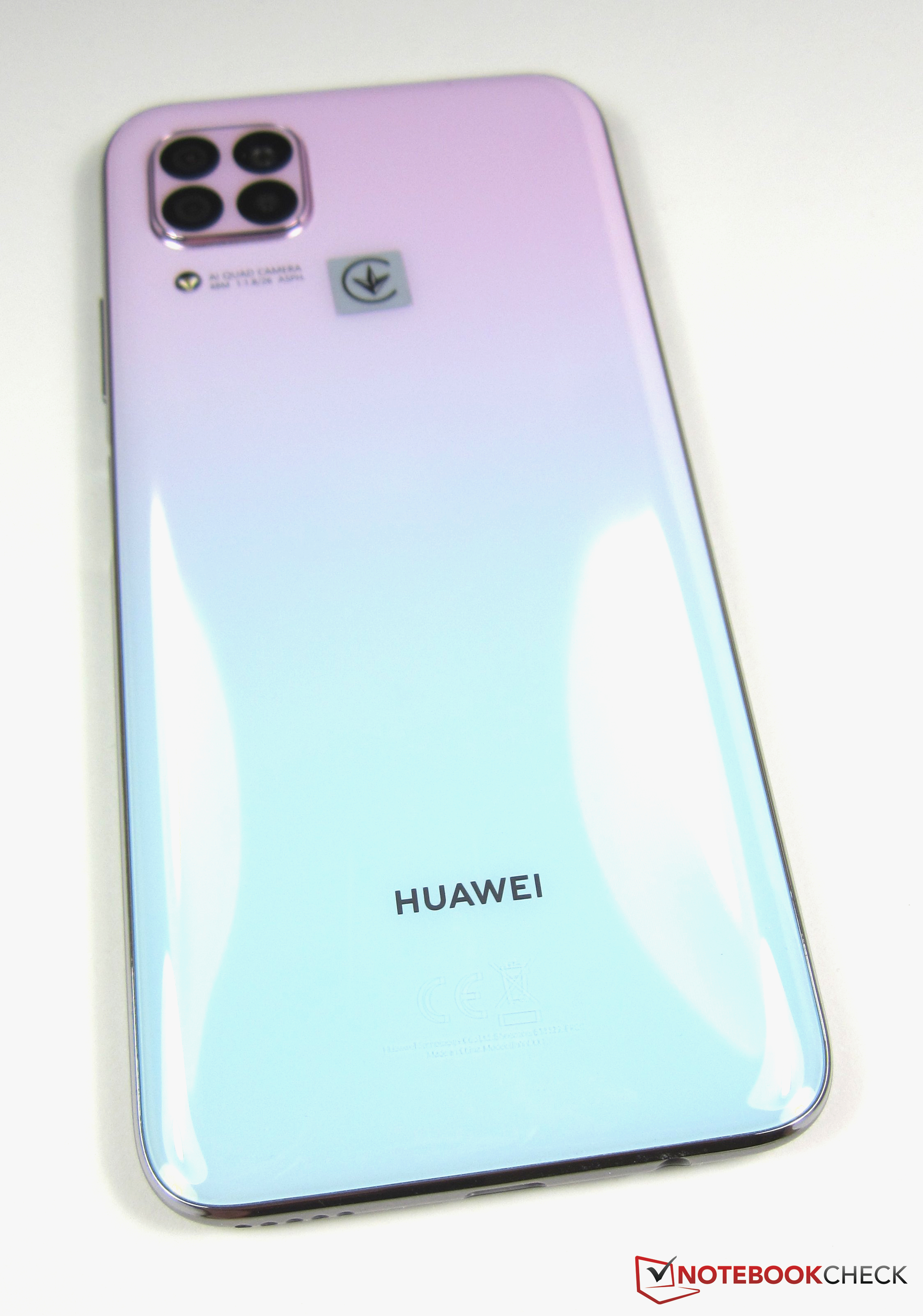 Телефон p 40 lite. Хуавей p40 Лайт. Смартфон Huawei p40 Lite. Huawei Pro 40 Lite. Смартфон Хуавей р40 Лайт.