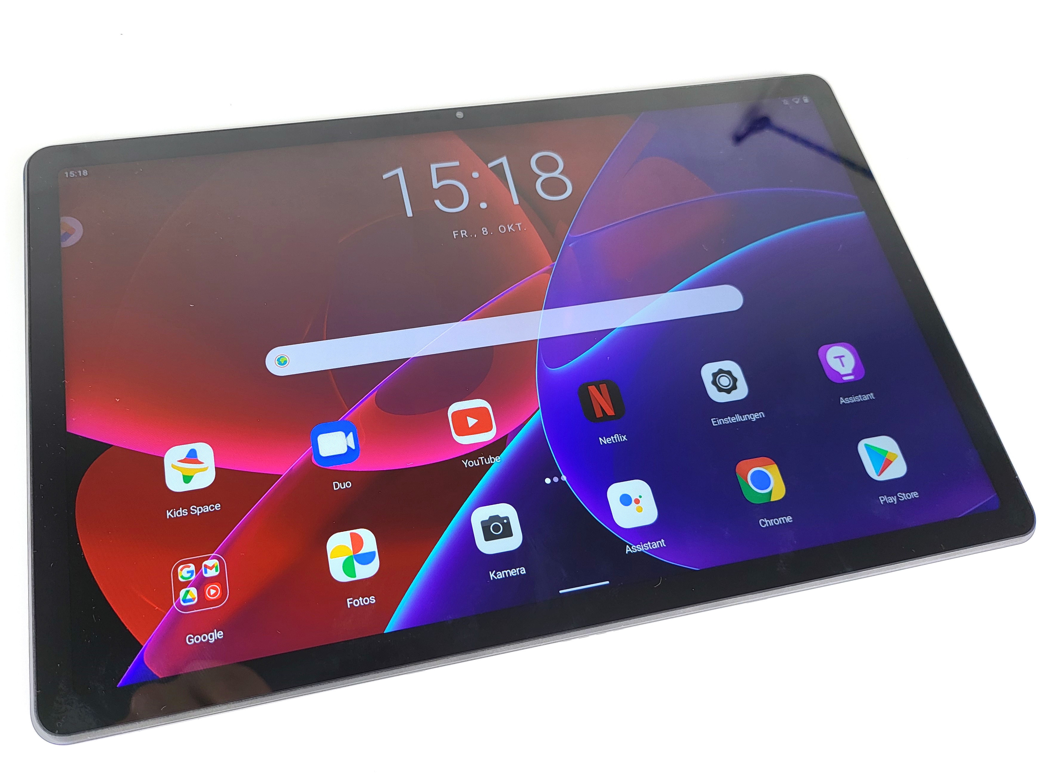 Recensione del Lenovo Tab P11 Plus: Tablet economico Android con input  tramite penna e copertura della tastiera - Notebookcheck.it