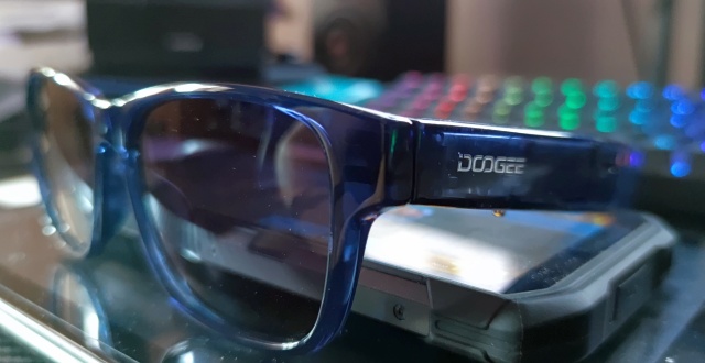 Doogee AJ01: occhiali (non) intelligenti: Un nuovo prodotto