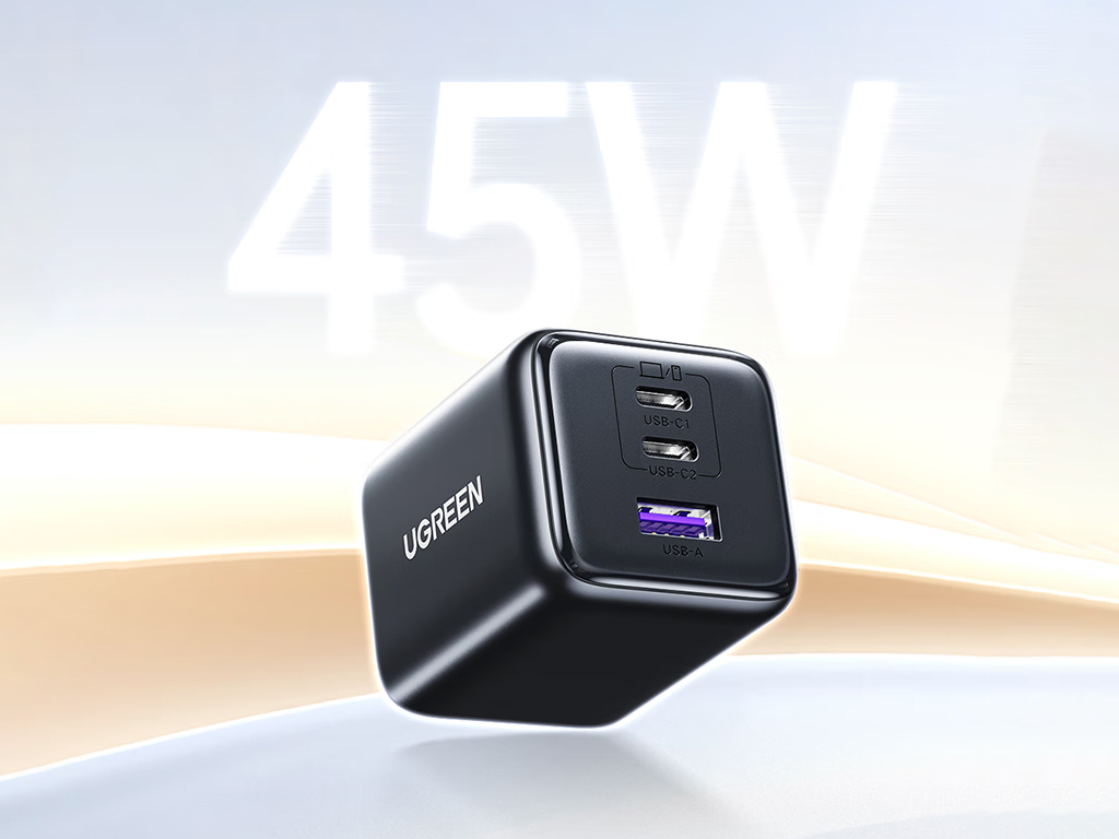Mini Caricatore GaN 70W Con 3 Porte (2 USB-C PD + 1 USB-A QC) - Alimentatore Da Parete Con Adattatori UE E UK Inclusi, Ricarica Veloce Per Telefono, Tablet E Notebook