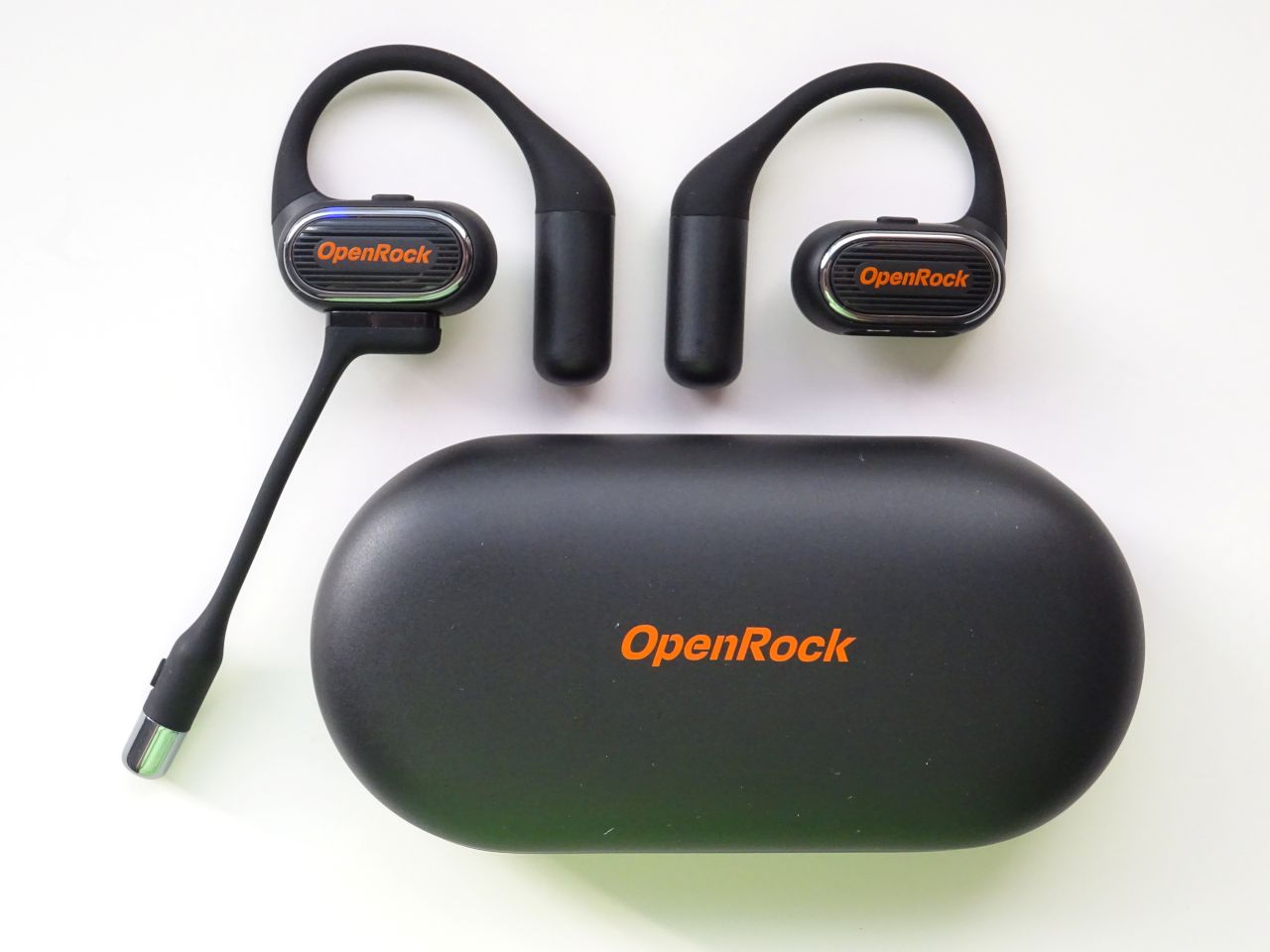 Gli auricolari aperti OneRock Link 20 sono dotati di un sistema di riduzione del rumore a 5 microfoni con tecnologia AI, per chiamate vocali più chiare... (Fonte immagine: Notebookcheck)