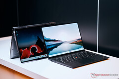 Lenovo rilascia la versione completa di X1 Carbon G12 e ThinkPad X1 2-in-1