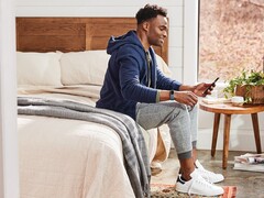 Un brevetto Fitbit mostra i dettagli di un potenziale monitor della pressione sanguigna da dito. (Fonte: Fitbit)