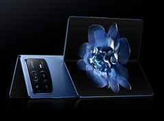 Il MIX Fold 4 è uno dei pieghevoli più sottili e leggeri in circolazione. (Fonte immagine: Xiaomi)