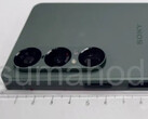 Immagine trapelata del telefono. Si prevede che l'Xperia 1 VII sia dotato di fotocamere ultra-grandangolari e teleobiettivi migliorati. (Fonte immagine: via Sumaho Digest)