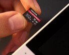 Una scheda SD SanDisk da 512 GB (fonte immagine: SanDIsk)