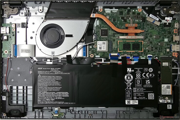 Interno dell'Acer Aspire 3