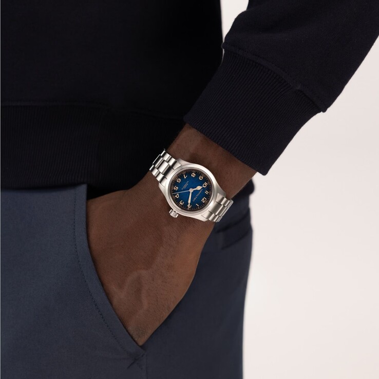 L'Hamilton Khaki Field Murph da 38 mm offre 80 ore di riserva di carica