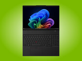 Il nuovo ThinkPad L16 di Lenovo è dotato di un tastierino numerico integrato e di tasti freccia di dimensioni standard.
