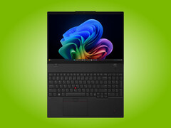 Il nuovo ThinkPad L16 di Lenovo è dotato di un tastierino numerico integrato e di tasti freccia di dimensioni standard.