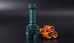 La Niwalker ES01 è una torcia EDC compatta dal design insolito