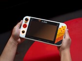 Gamestation Go presenta una serie di controlli sulla parte anteriore. (Fonte: My Arcade)