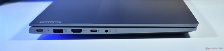 porte: Thunderbolt 4, USB-A 3.2 Gen 1, HDMI, Thunderbolt 4, audio da 3,5 mm