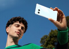 Il Sony Xperia 10 VII potrebbe essere dotato di un modulo fotocamera in formato orizzontale. (Fonte: SpinoArmor)