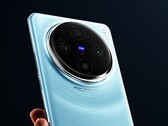 A quanto pare, Vivo X100 Pro sarà offerto nel colore chic "Celestial Blue". (Fonte: Vivo)
