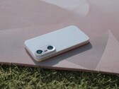 Si dice che il OnePlus 13T sia dotato di due fotocamere posteriori impilate verticalmente. (Fonte: OPPO via WhyLab)