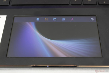 La barra degli strumenti principale dello screenpad. La sua superficie può essere utilizzata come un normale trackpad portatile quando le applicazioni sono chiuse e in questo stato