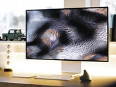 L'iMac da 27 pollici potrebbe eguagliare il MacBook Pro 14 e il MacBook Pro 16 in alcune aree. (Fonte: Aaditya Ailawadhi)