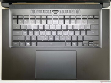 Gigabyte Aero X16: Tastiera e touchpad