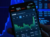 Oscura moneta Omicron chiamata come la variante COVID-19 sfida il crollo generale del mercato delle criptovalute