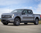 L'F-150 Lightning di Ford riceverà alcuni significativi aggiornamenti sotto il cofano per il 2024. (Fonte: Ford)