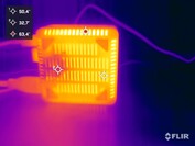 Minisforum Mercury Series EM680 contro lo stress test (in basso)